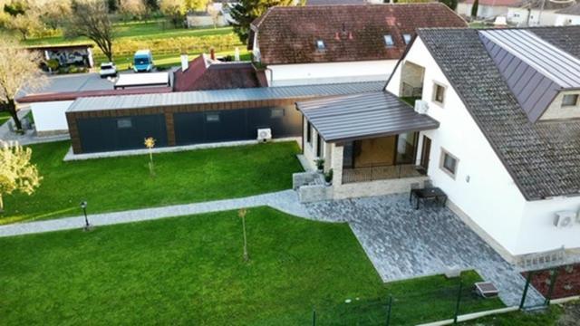 Kukorica Csarda Apartman 2 Balatonujlak Exteriör bild